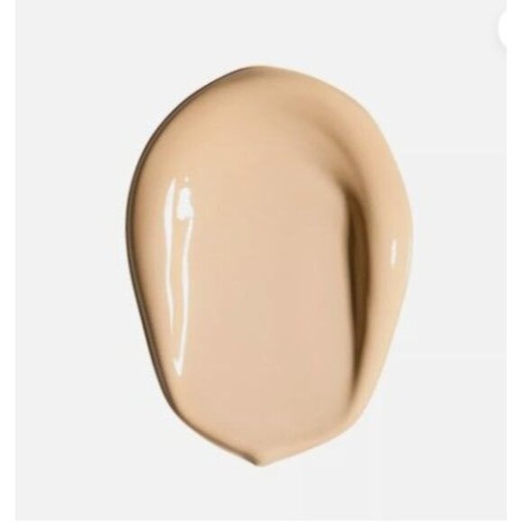 Revlon PhotoReady Candid Antioxidant Concealer 0.31 Fl Oz Banana 001 Set of 2 - Picture 4 of 5